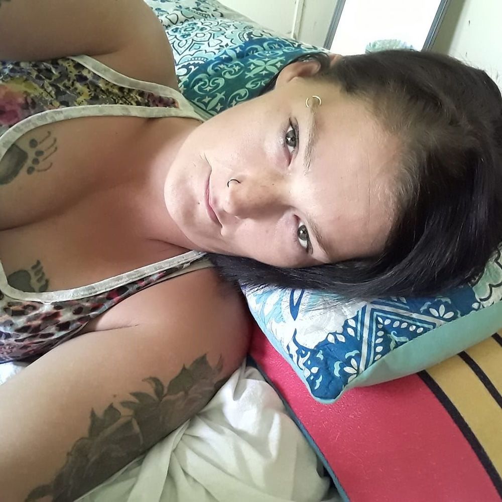 Meet your Posher, Regina